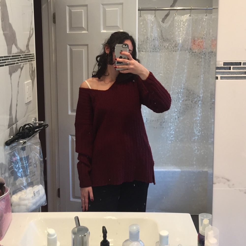 ribbed burgundy sweater